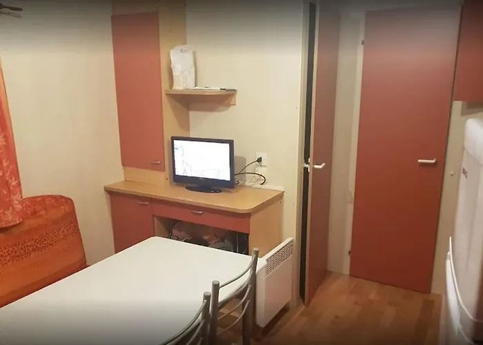 L'oasi Di Lulu' Κάμπινγκ *