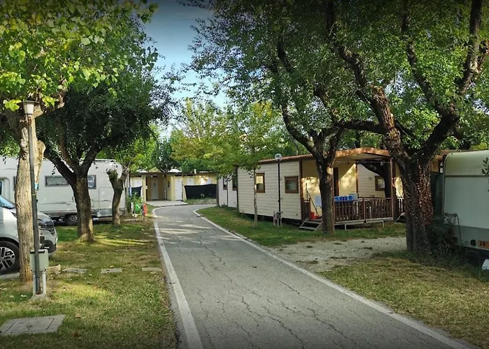 L'oasi Di Lulu' Κάμπινγκ Σενιγκάλια